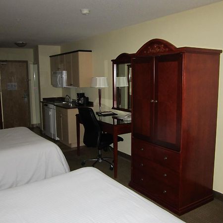 Trend Mountain Hotel & Conference Centre Tumbler Ridge Buitenkant foto