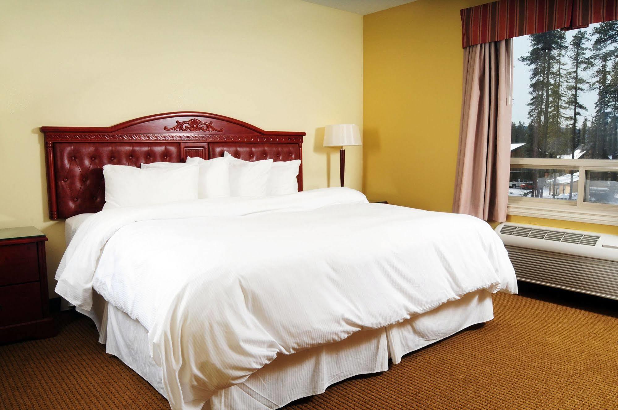 Trend Mountain Hotel & Conference Centre Tumbler Ridge Kamer foto