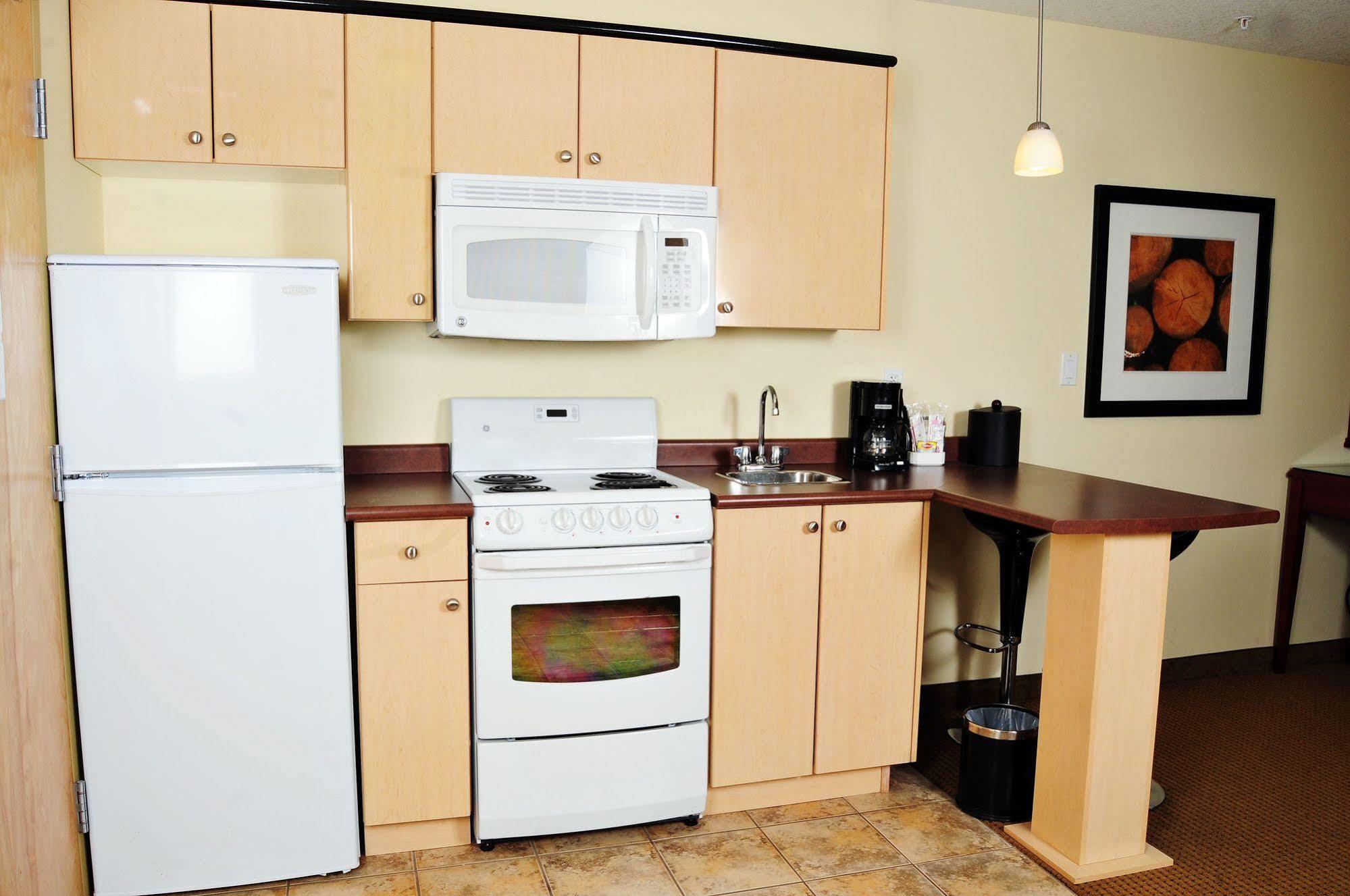 Trend Mountain Hotel & Conference Centre Tumbler Ridge Kamer foto